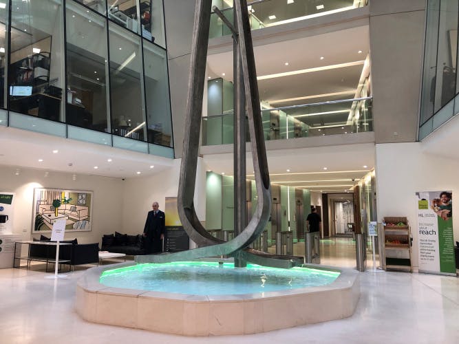 Hogan Lovells water feature